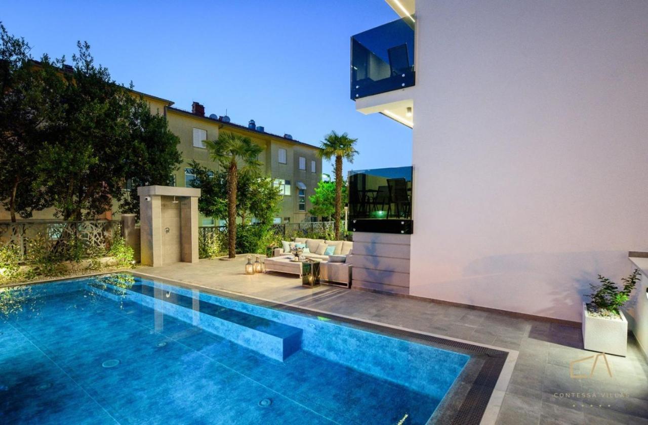 Luxury Apartments In Villa Curiera Malinska Zimmer foto